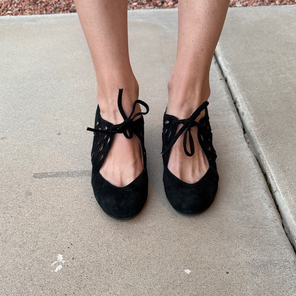 Jeffrey Campbell Black Lace-Up Flats